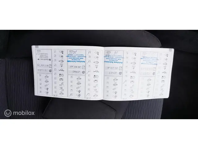 BMW X1 sDrive18i 2013 Benzine 27