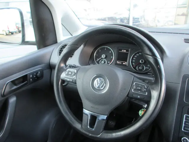 Volkswagen Caddy 1.6 TDI airco navigatie 2015 Diesel 11