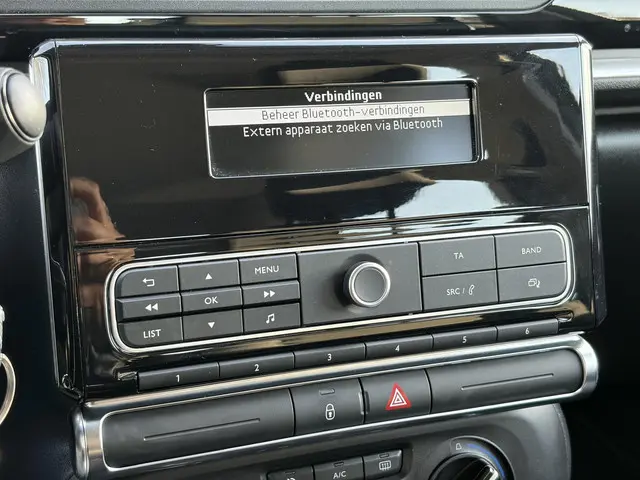 Citroën C3 1.2 PureTech Feel 2017 Benzine 20