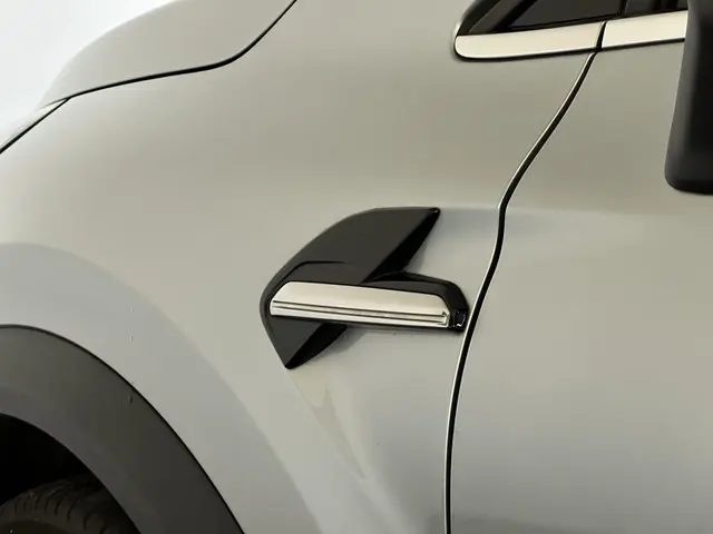 Renault Captur 1.3 TCe 140 Intens 2021 Benzine 18