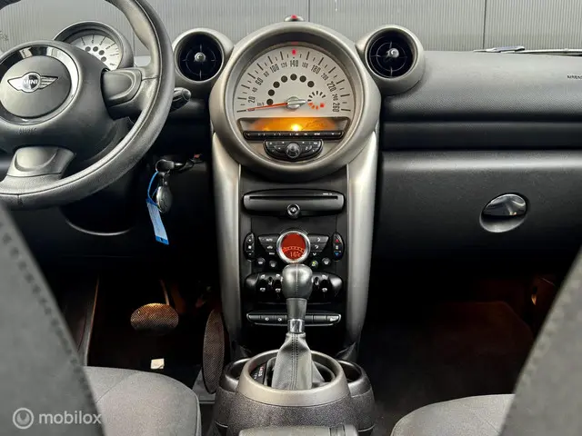 MINI Countryman 1.6 One I Automaat I 2012 Benzine 14