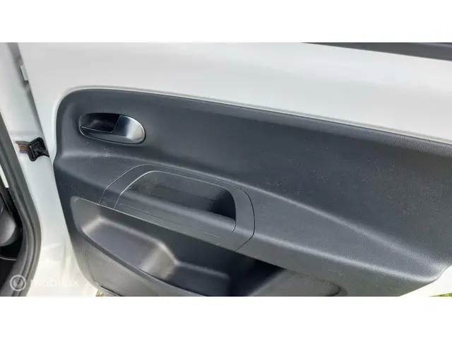 Volkswagen up! 1.0 TSI BMT high up! 2017 Benzine 29