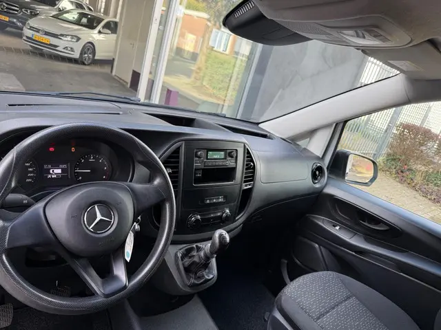 Mercedes-Benz Vito 110 CDI Functional Lang 2022 Diesel 14