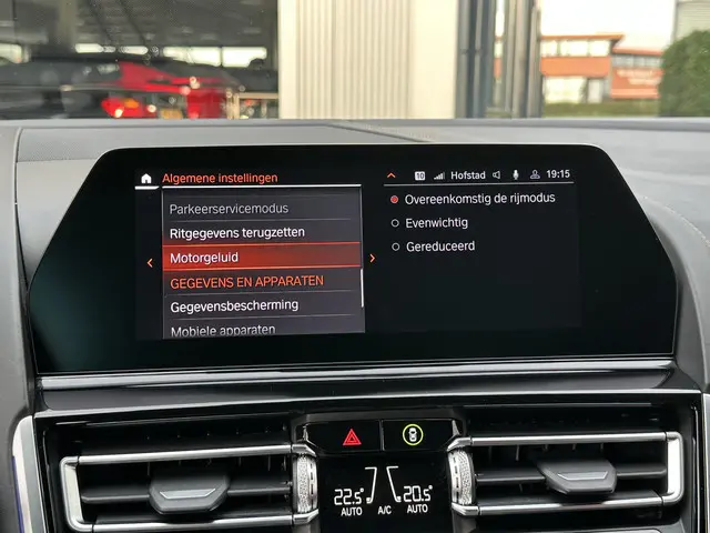 BMW 8 Serie 840i xDrive High Executive 2021 Benzine 82