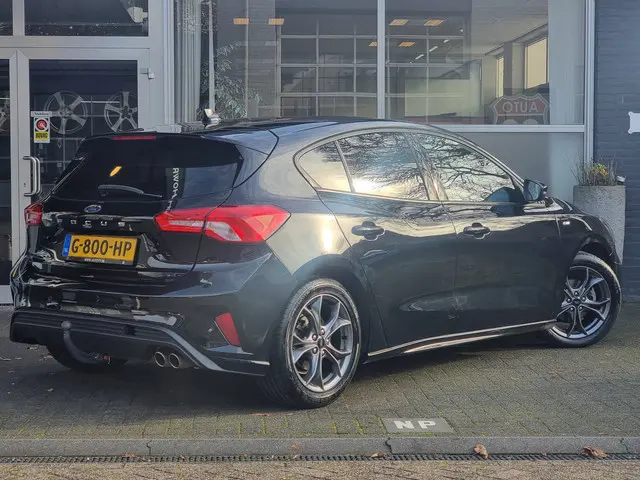 Ford Focus 1.0 EcoBoost ST Line Business 2019 Benzine 5