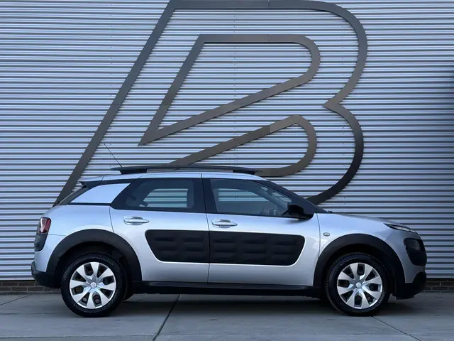 Citroën C4 Cactus 1.2 PureTech 2015 Benzine 6