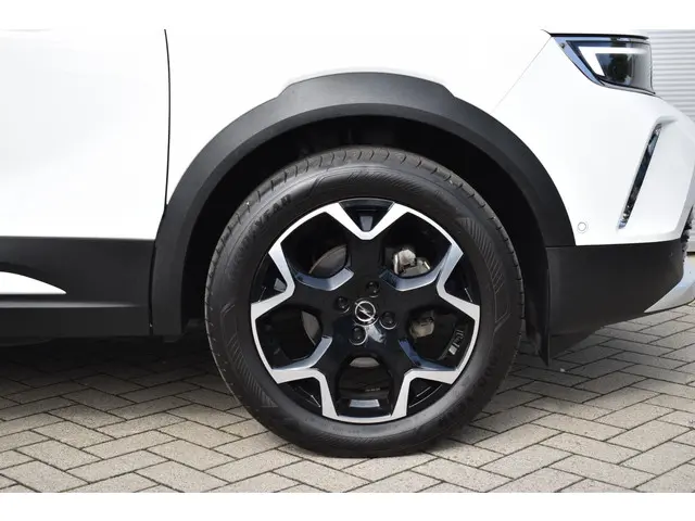 Opel Mokka 1.2 Turbo Ultimate 2023 Benzine 12
