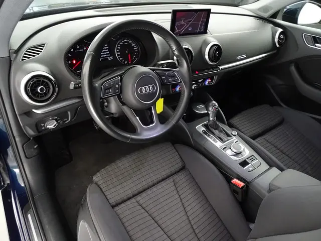 Audi A3 Limousine 35 TFSI Advance Sport 2020 Benzine 22