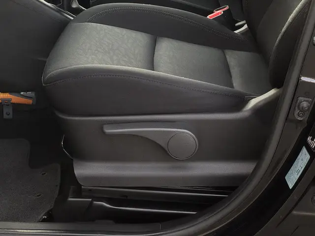 Hyundai ix20 1.4i Go! 2018 Benzine 23