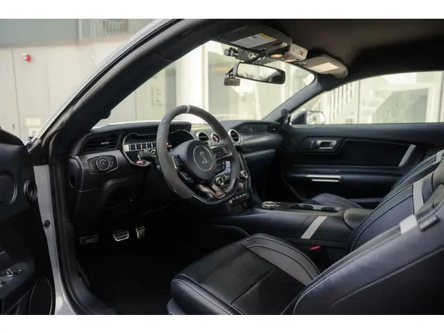 Ford Mustang Shelby GT500 heritage edition 2023 Benzine 23
