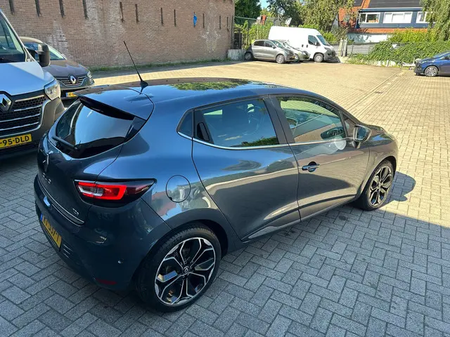 Renault Clio 0.9 TCe Intens 2017 Benzine