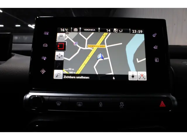 Citroën C4 Cactus 1.2 VTi Business 2014 Benzine 18