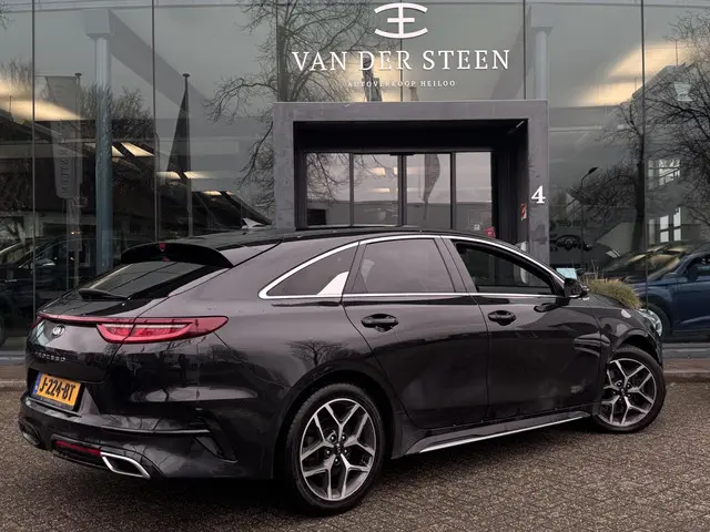 Kia ProCeed 2