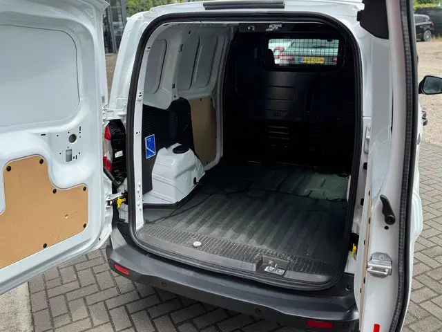 Ford Transit Courier 1.0 Ambiente Start&Stop 2020 Benzine 7