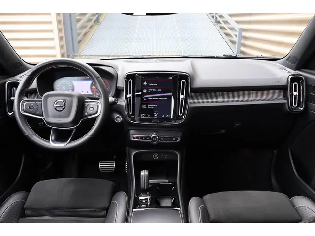 Volvo XC40 T5 Recharge R-Design 2020 Hybride Benzine 13