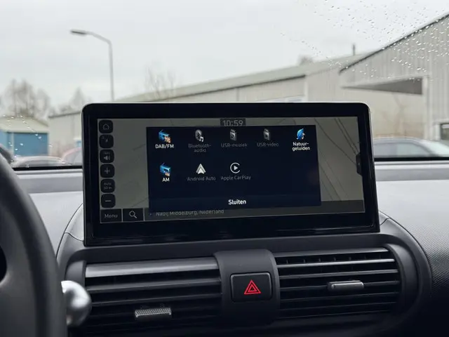 Hyundai Inster E-Motion 49 kWh 2025 Elektrisch 18