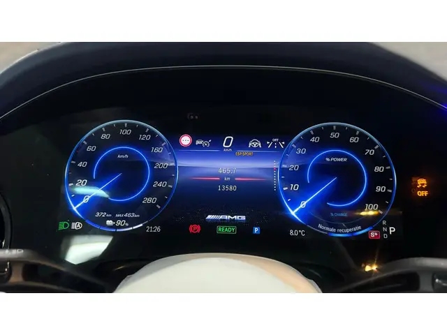 Mercedes-Benz EQE AMG 43 4MATIC 91 kWh 2023 Elektrisch 21