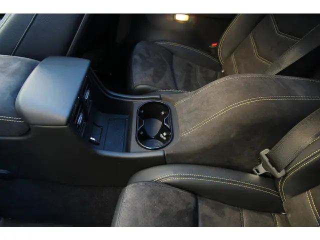 Maserati GranCabrio 4.7 Sport 2019 Benzine 27