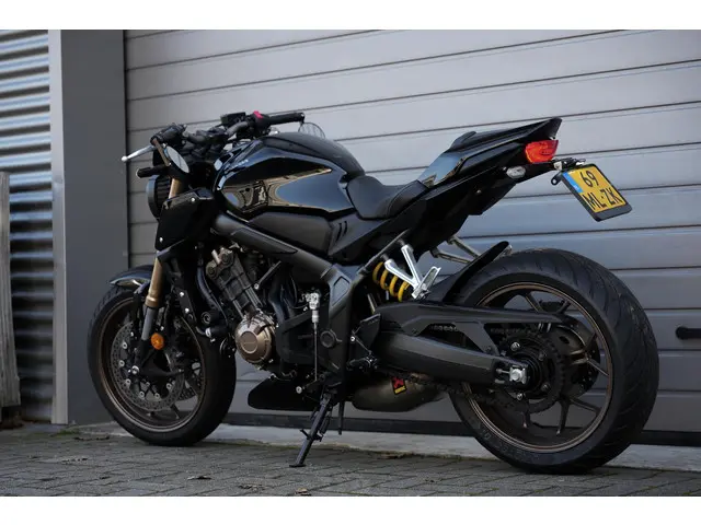 Honda CB 650 R Neo Sports Café 2020 Benzine 18