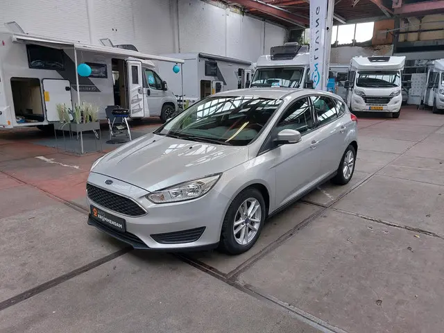 Ford Focus 1.0 Trend 2016 Benzine 8