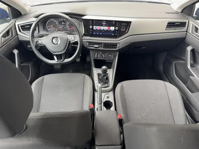 Volkswagen Polo 1.0 TSI Comfortline 2018 Benzine 3