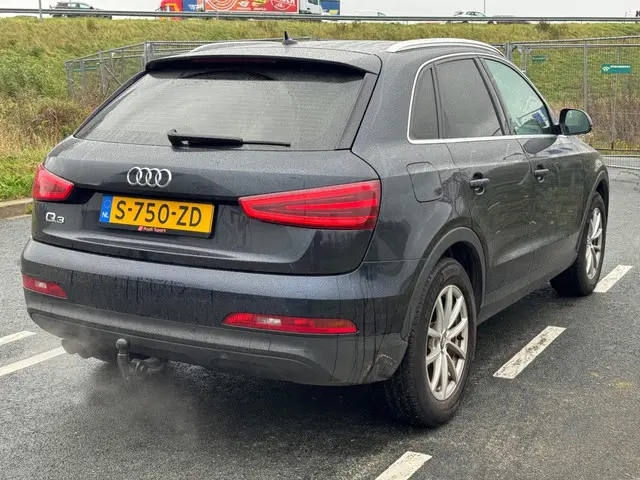 Audi Q3 1.4 TFSI / AIRCO / S-LINE / AUTOMAAT 2014 Benzine 9
