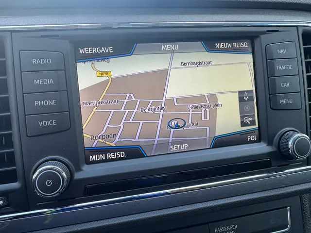 SEAT Leon ST 1.4 EcoTSI FR Connect 2017 Benzine 14