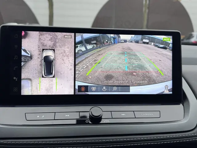 Nissan QASHQAI 1.3 MHEV Xtronic N-Connecta 2025 Benzine 28