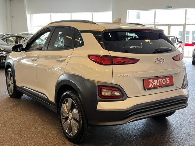 Hyundai Kona EV PREMIUM 64 kWh 2019 Elektrisch 3
