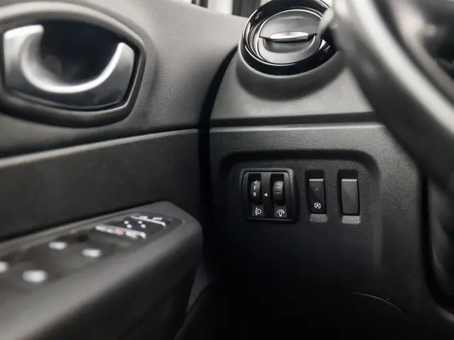 Renault Captur 0.9 TCe Intens Sport 2019 Benzine 21