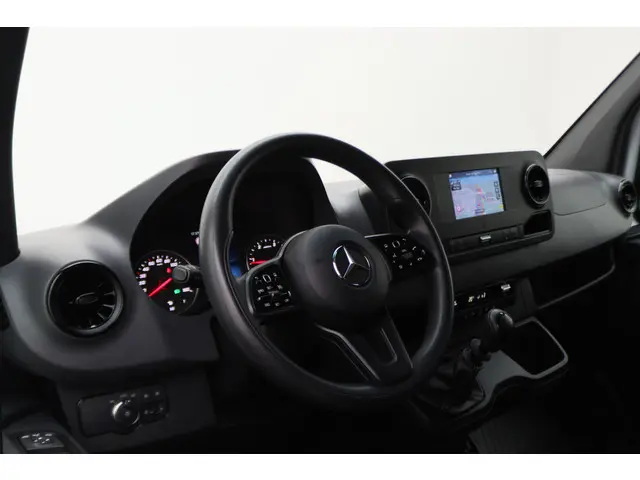 Mercedes-Benz Sprinter 317 CDI L2H2 2021 Diesel 30