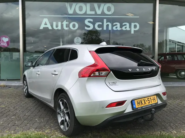 Volvo V40 1.5 T2 Ocean Race Automaat 2016 Benzine 3