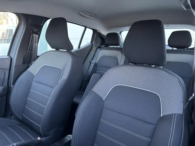 Dacia Sandero 1.0 TCe 90 Journey 2025 Benzine 7