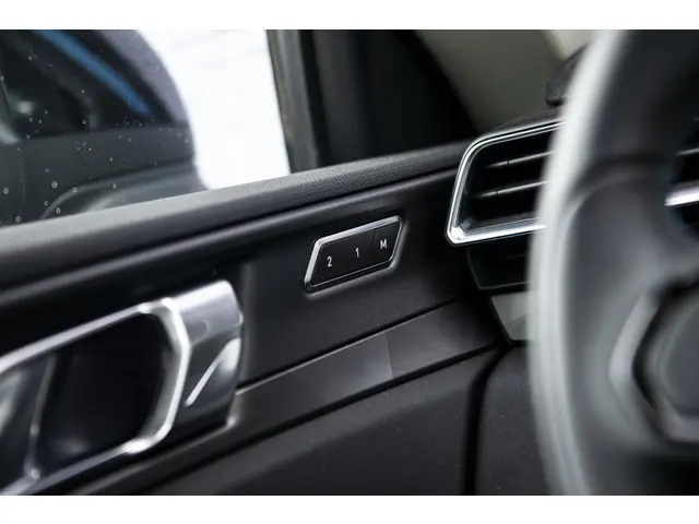 Lynk & Co 01 1.5 2021 Hybride Benzine 28
