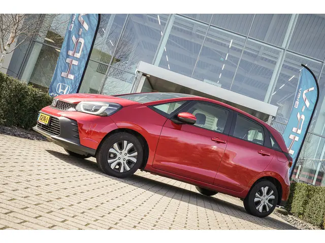 Honda Jazz 1.5i e:HEV ELEGANCE 2026 Hybride Benzine 10