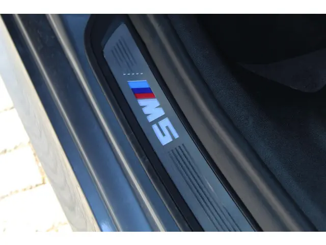 BMW M5 5-serie 2018 Benzine 52