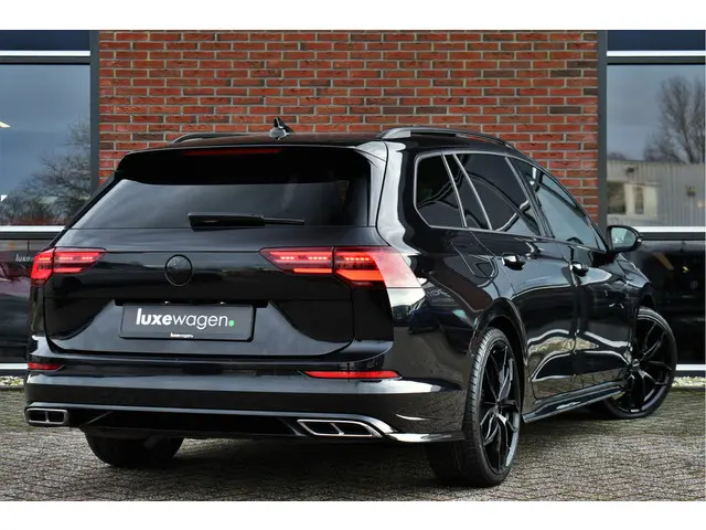 Volkswagen Golf Variant 2