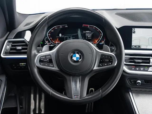 BMW 3 Serie Sedan 320i 2020 Benzine 8