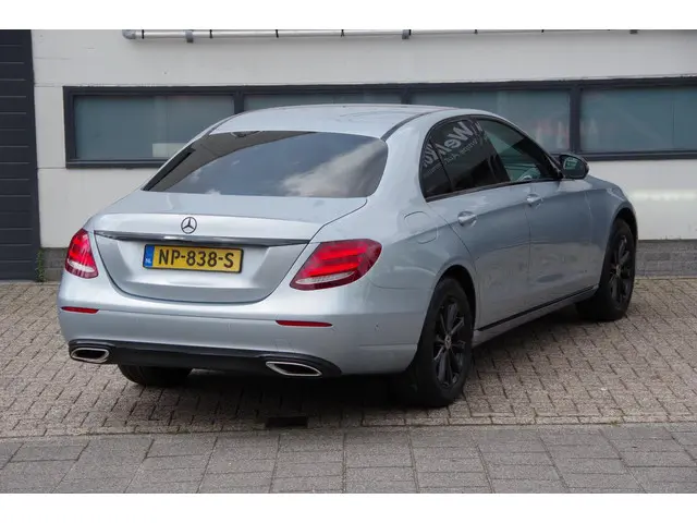 Mercedes-Benz E-Klasse 200 Prestige 2017 Benzine 40