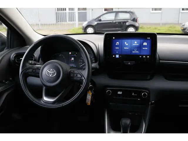 Toyota Yaris 1.5 Hybrid 115 Active 2024 Hybride Benzine 27
