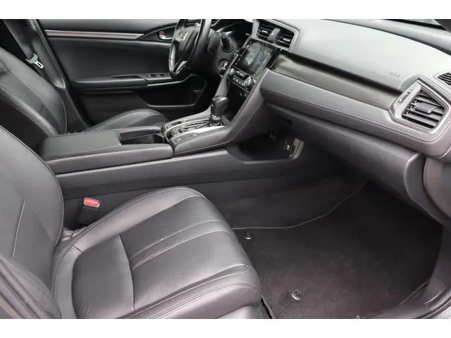 Honda Civic 1.0 i-VTEC Premium org. NL- auto 2019 Benzine 10