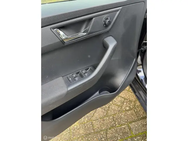 Škoda Fabia Combi 1.0 TSI Business Edition 2022 Benzine 12