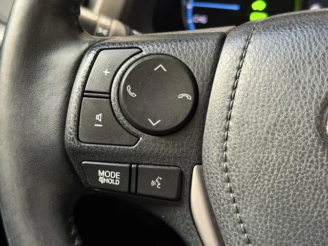 Toyota RAV4 2.5 Hybrid Executive 2018 Hybride Benzine 12