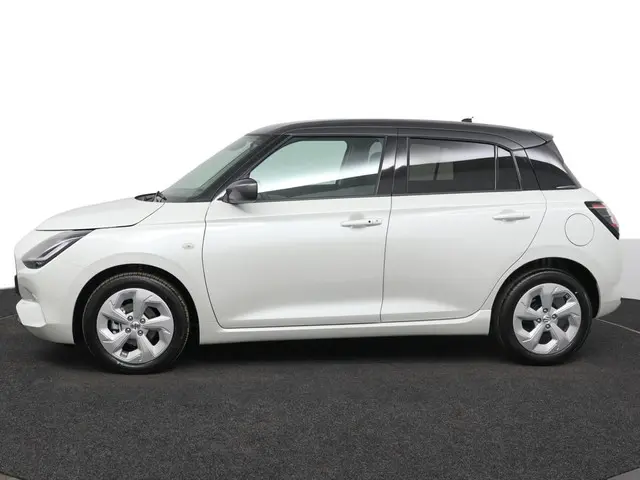 Suzuki Swift 1.2 Select Smart Hybrid 2025 Benzine 3