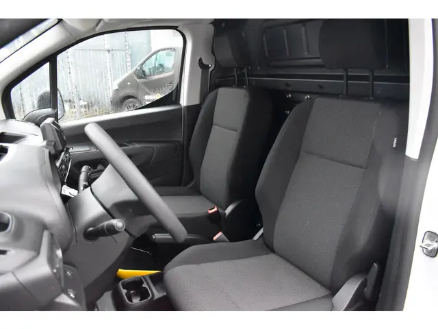 Citroën Berlingo BlueHDi 100 XL 2024 Diesel 2