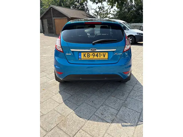 Ford Fiesta 1.0 EcoBoost Candy Blue Edition 2016 Benzine 3