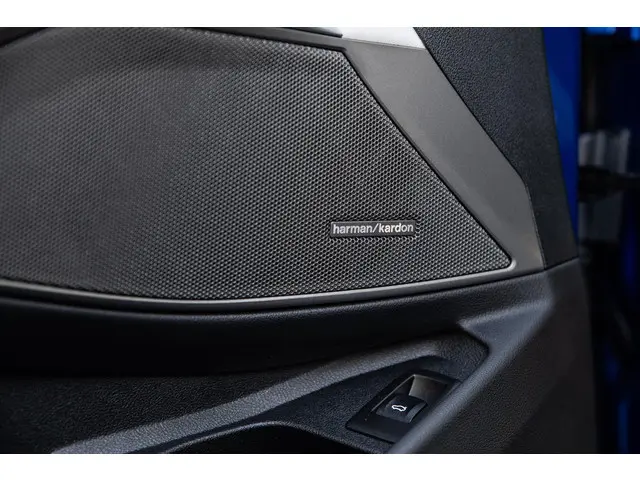 BMW M3 3-serie Touring xDrive Competition 2023 Benzine 35