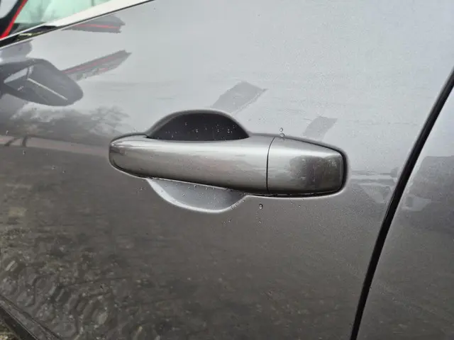 Mitsubishi Colt 1.0T MT First Edition 2024 Benzine 32