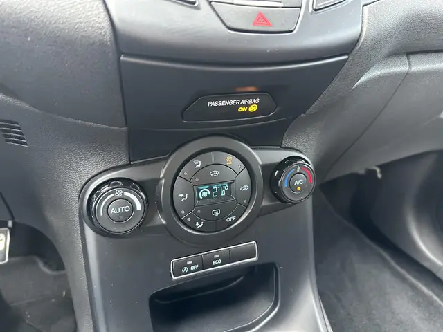 Ford Fiesta 1.0 EcoBoost ST Line 2017 Benzine 10