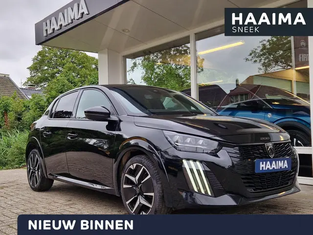 Peugeot 208 Hybrid 136 e-DCS6 GT 2024 Hybride Benzine